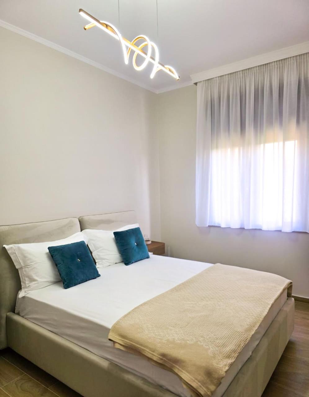 Aparthotel Safira Durrës