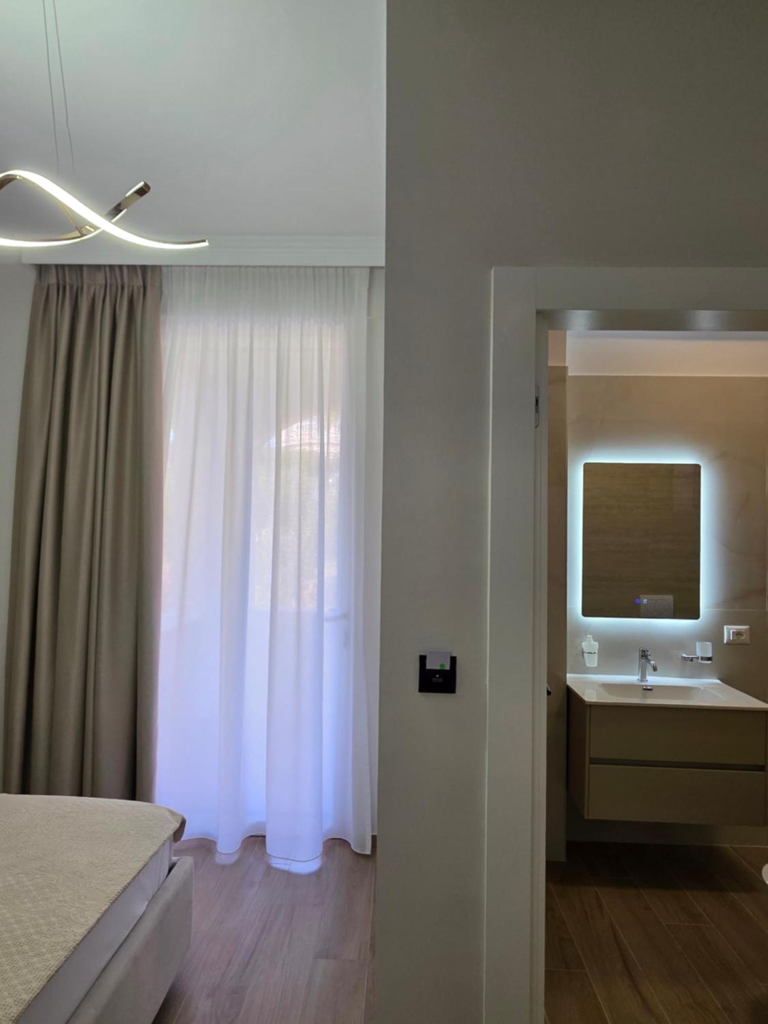 Aparthotel Safira Durrës