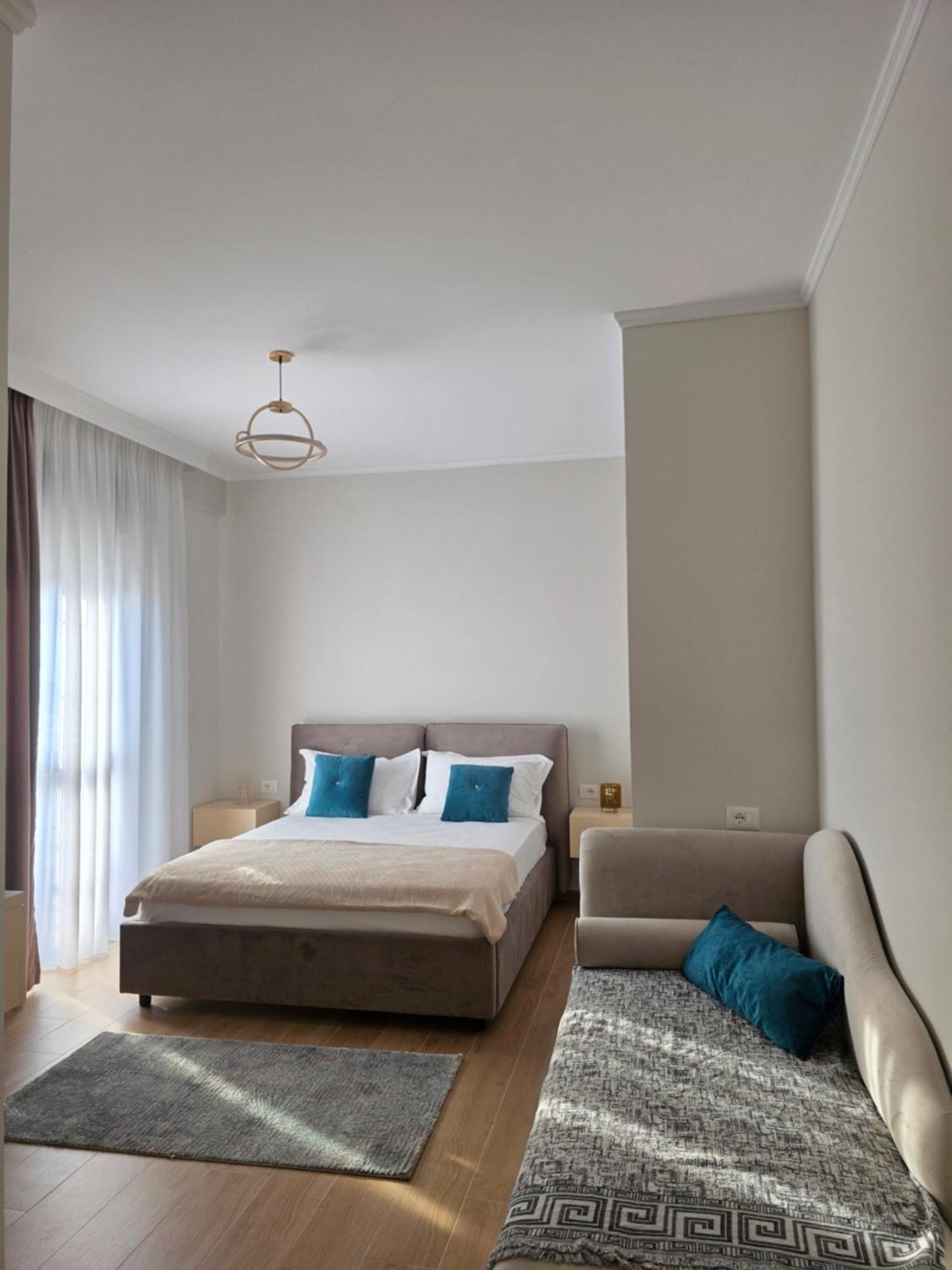 Safira Aparthotel Durrës
